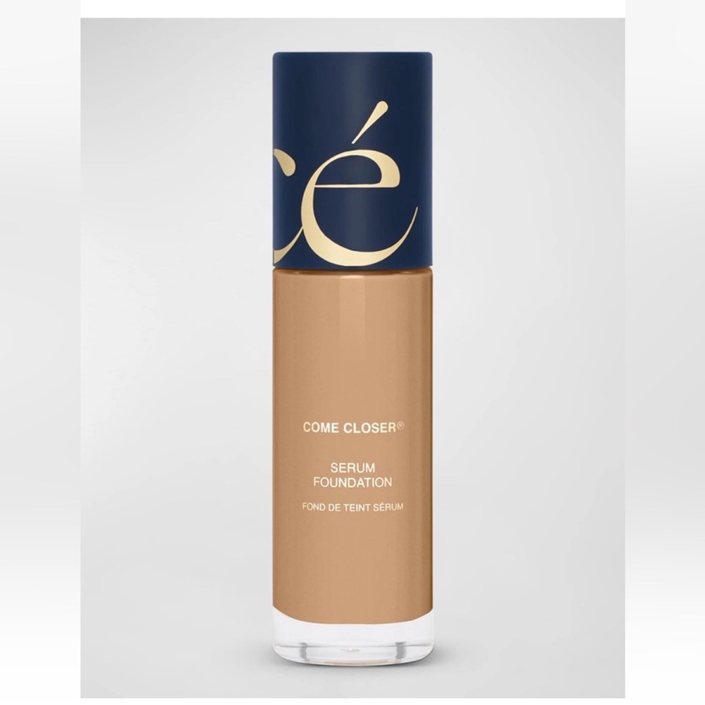 Orce Come closer foundation kiko NIB